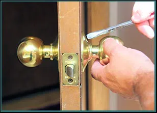  Renton Lock And Locksmith Renton, WA 425-749-3556